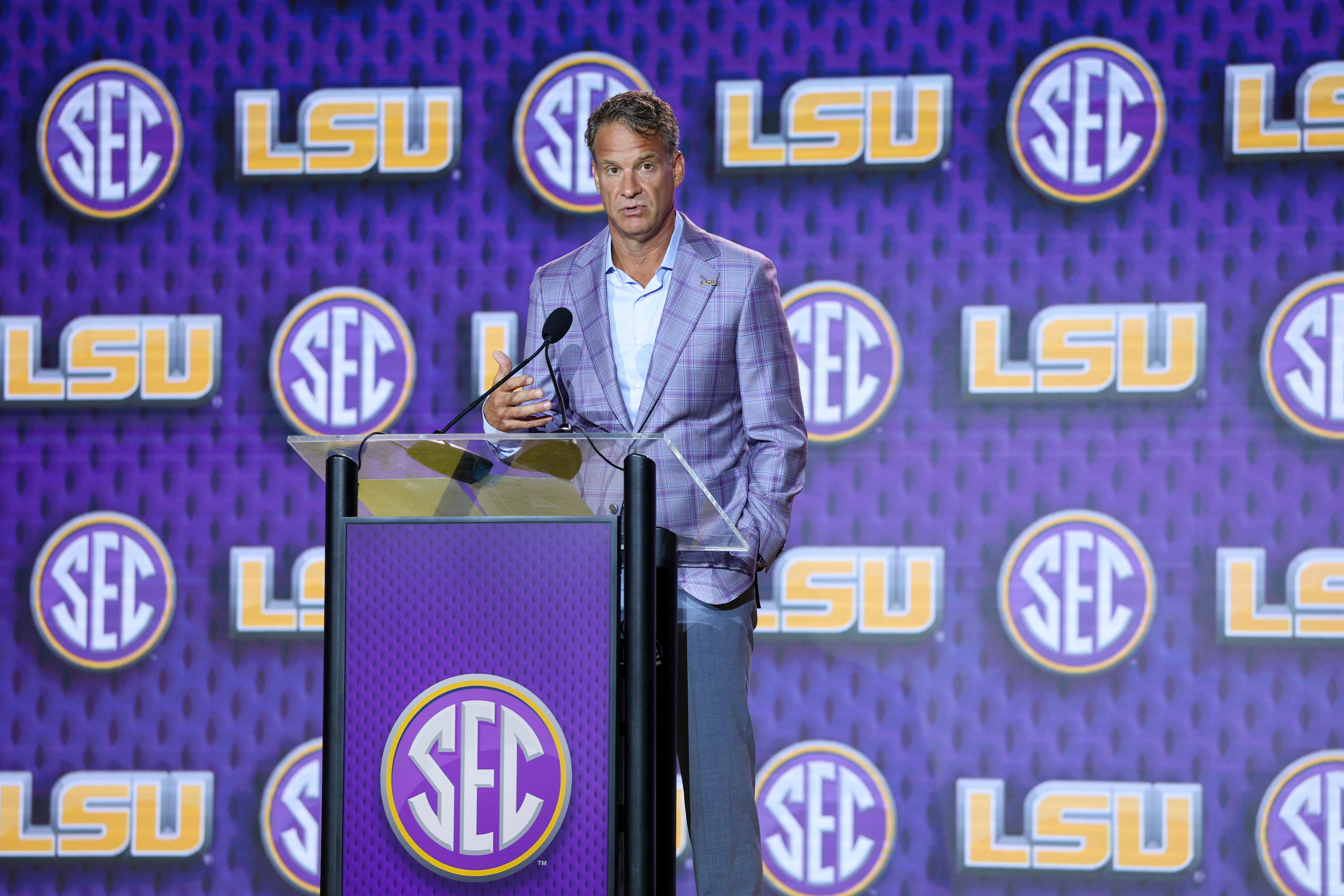 Where LSU football's recruiting class ranks among SEC teams