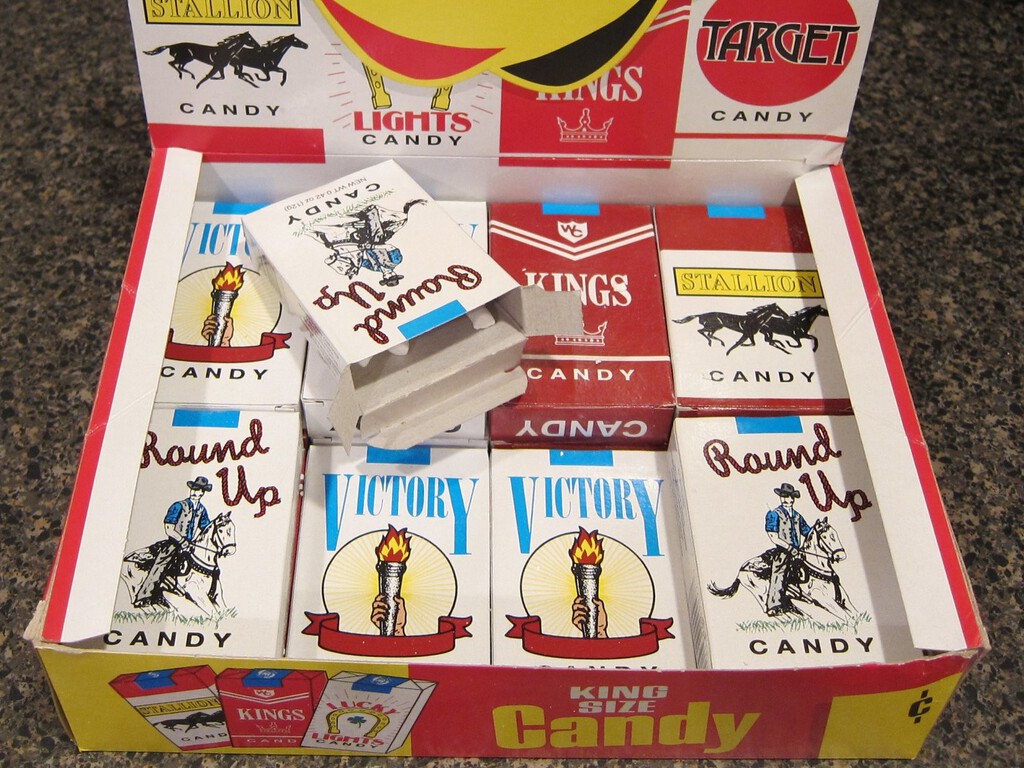 Qué fue de los cigarrillos de chocolate: la mítica golosina que ...