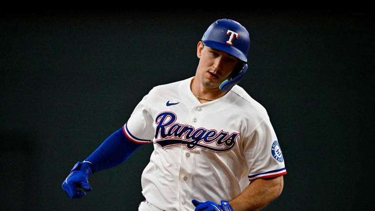 Rangers’ Wyatt Langford reveals injury update before Mariners game