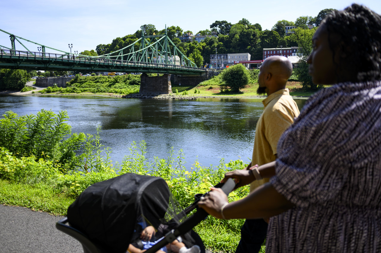 America's big cities are rapidly losing kids