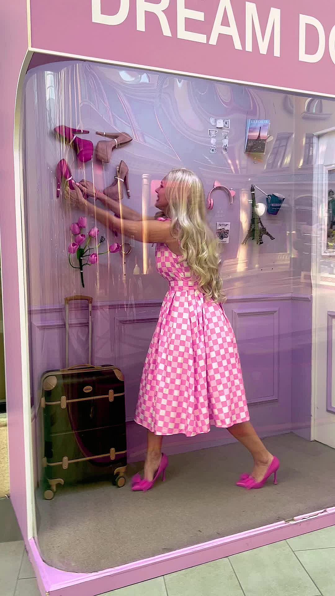 Can Barbie walk in these heels?