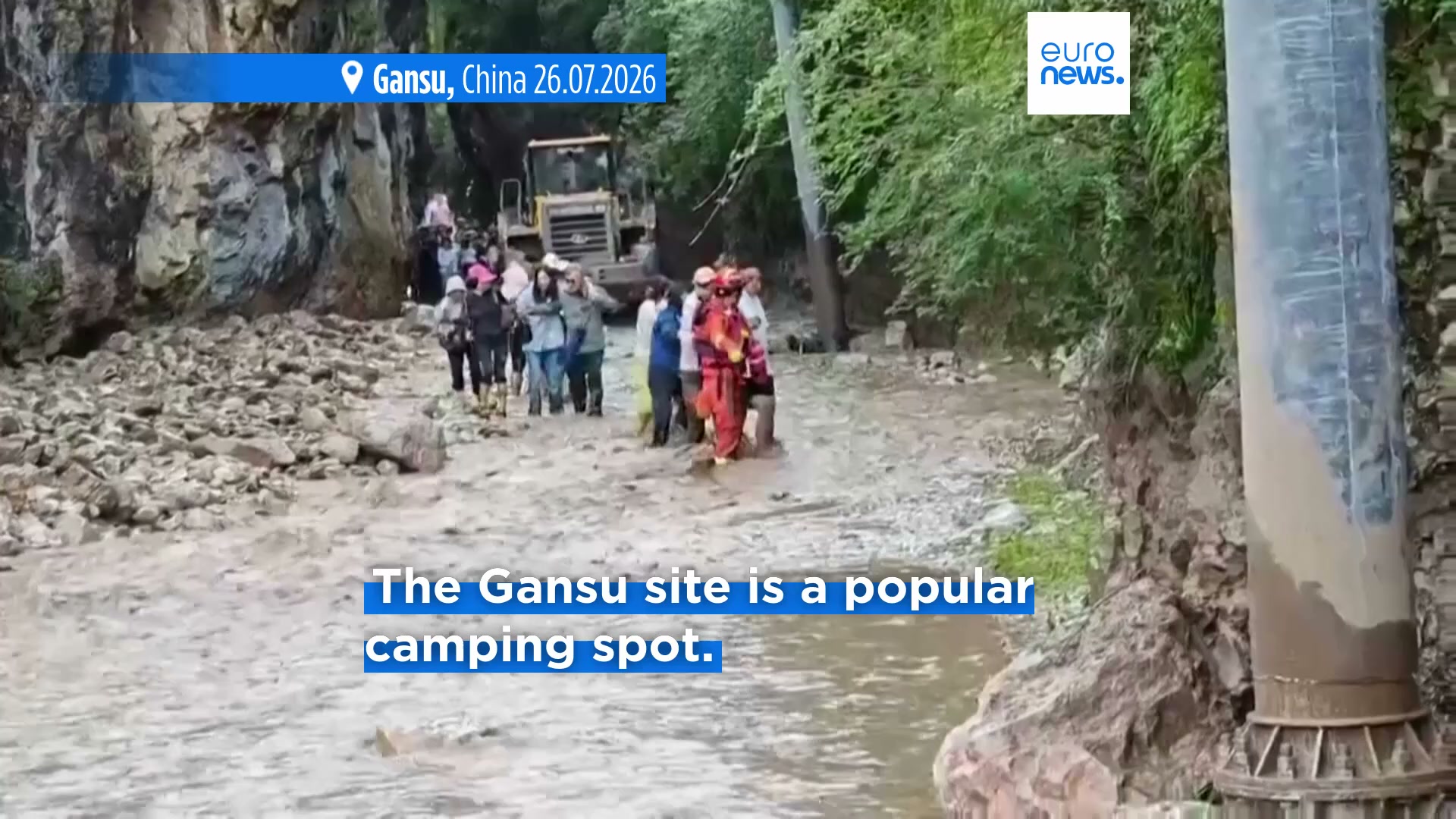 10 killed and nearly two dozen injured after flash floods hit tourist ...