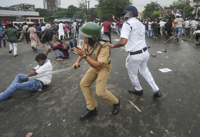 Two more held in Kolkata protest violence over NEET paper leak, police ...
