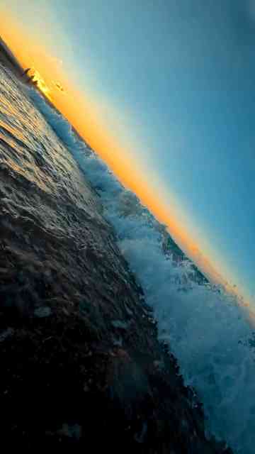 Epic ocean wave shots using an action camera