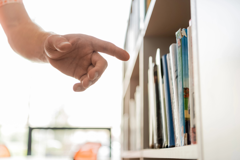 27-books-resellers-check-every-trip