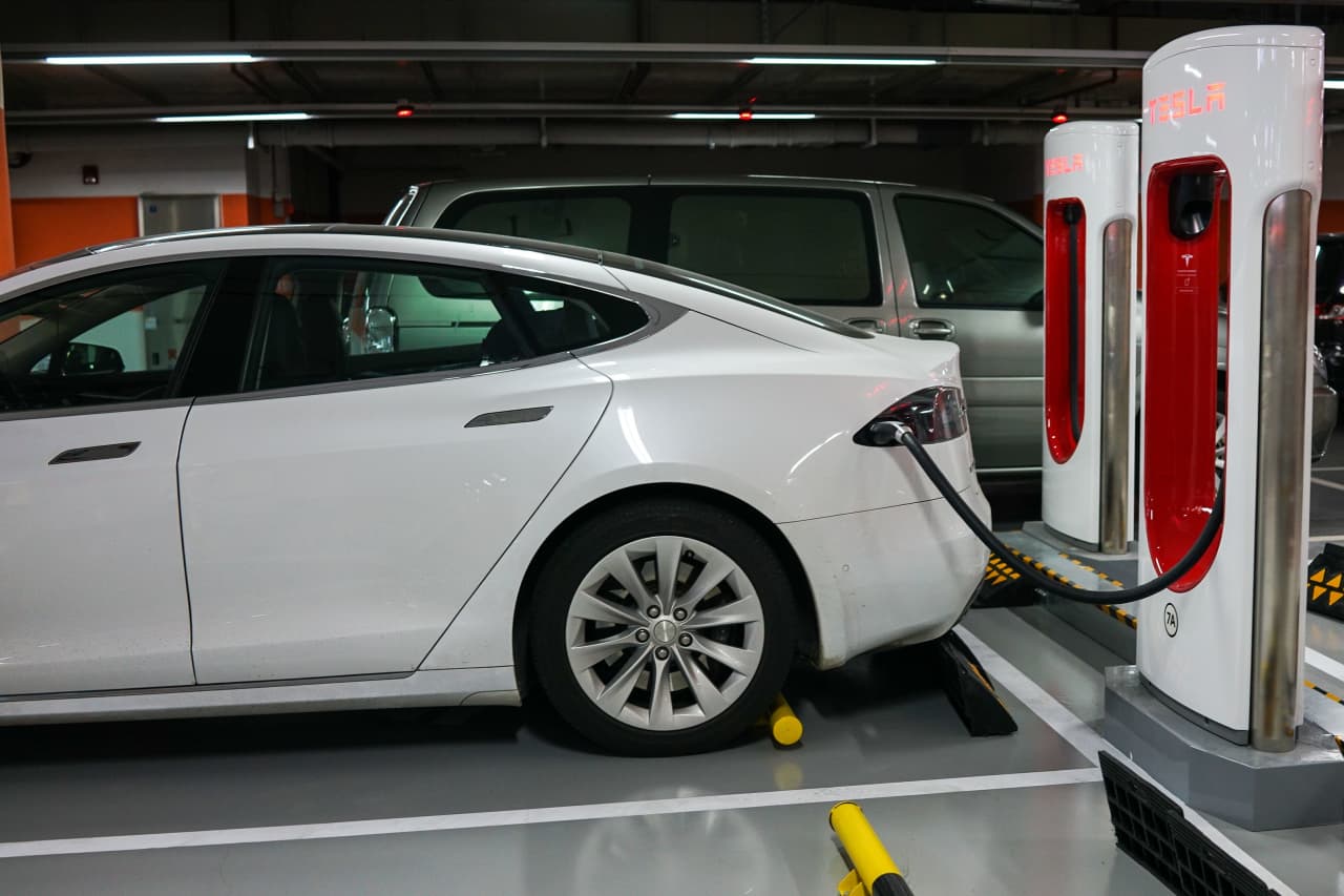 Tesla stock just erased a year of gains. Nothing seems to help.