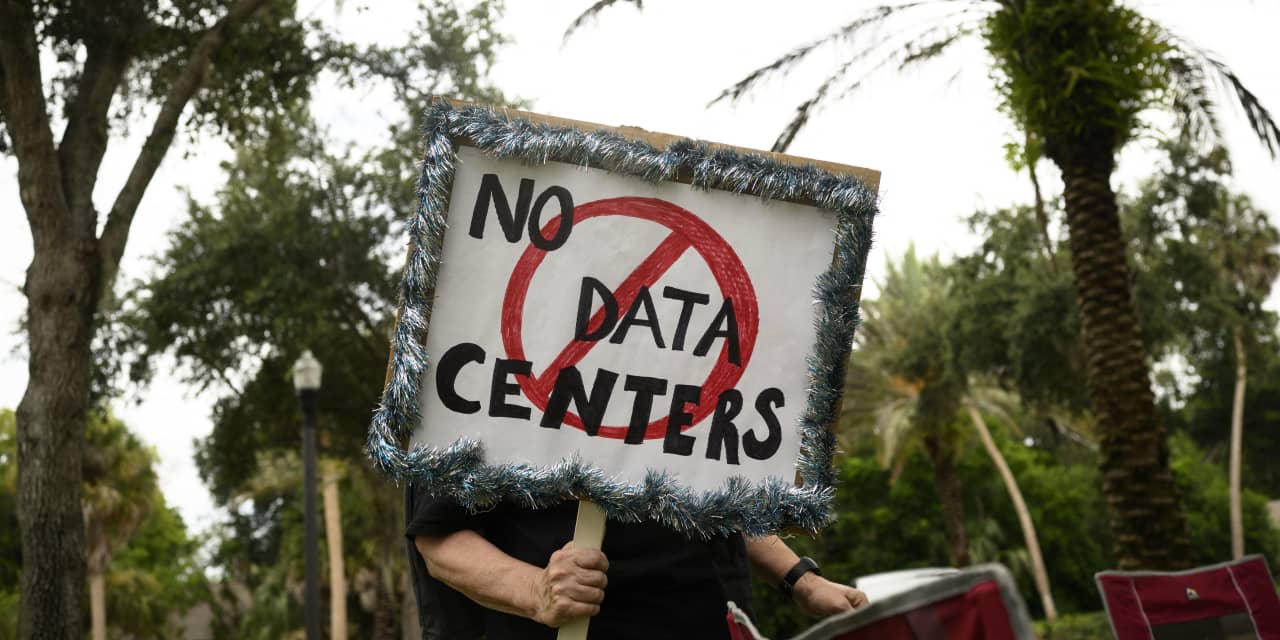 Could voter rage over AI data centers tank your utility stocks? Run this 5-part risk test to find out.