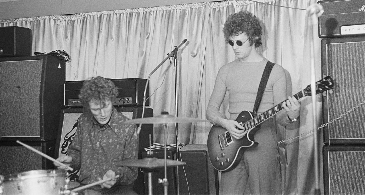 The hidden history of Eric Clapton's 1960 Les Paul Standard – the ...