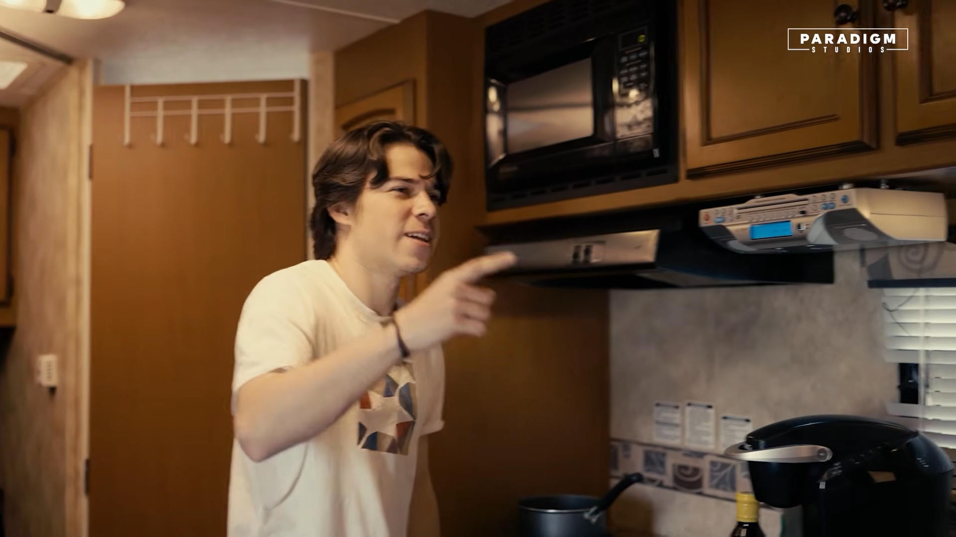 She laughed at where he lived… then one moment wiped the smirk off her face