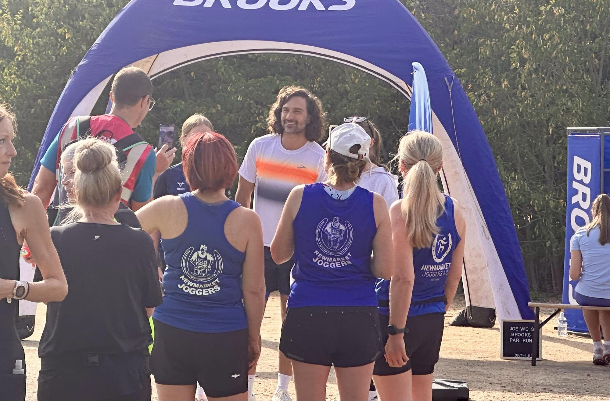 Hundreds join fitness celebrity Joe Wicks at Peterborough Parkrun