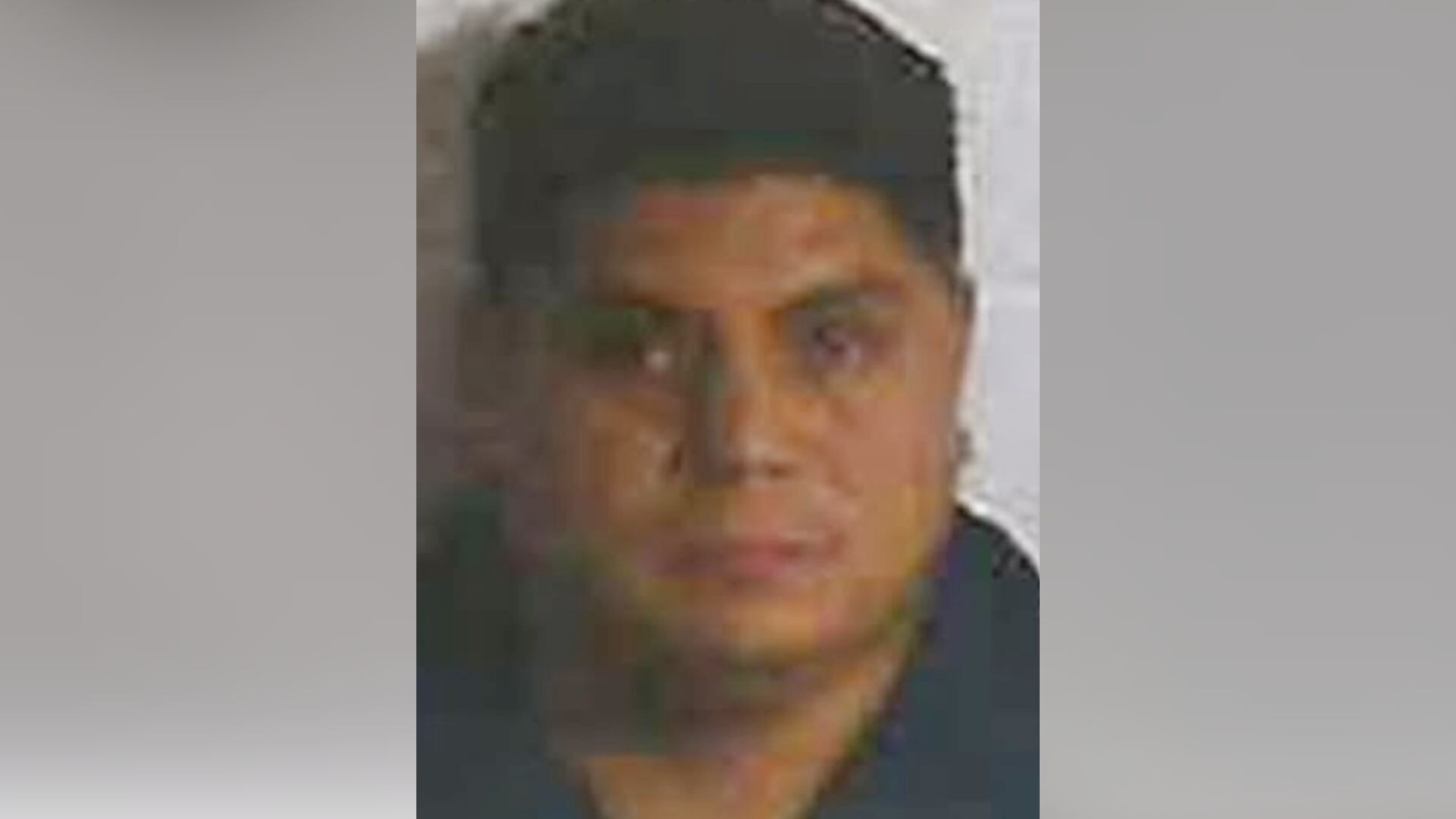 FBI issues $10,000 reward for escaped Atkinson County murder suspect