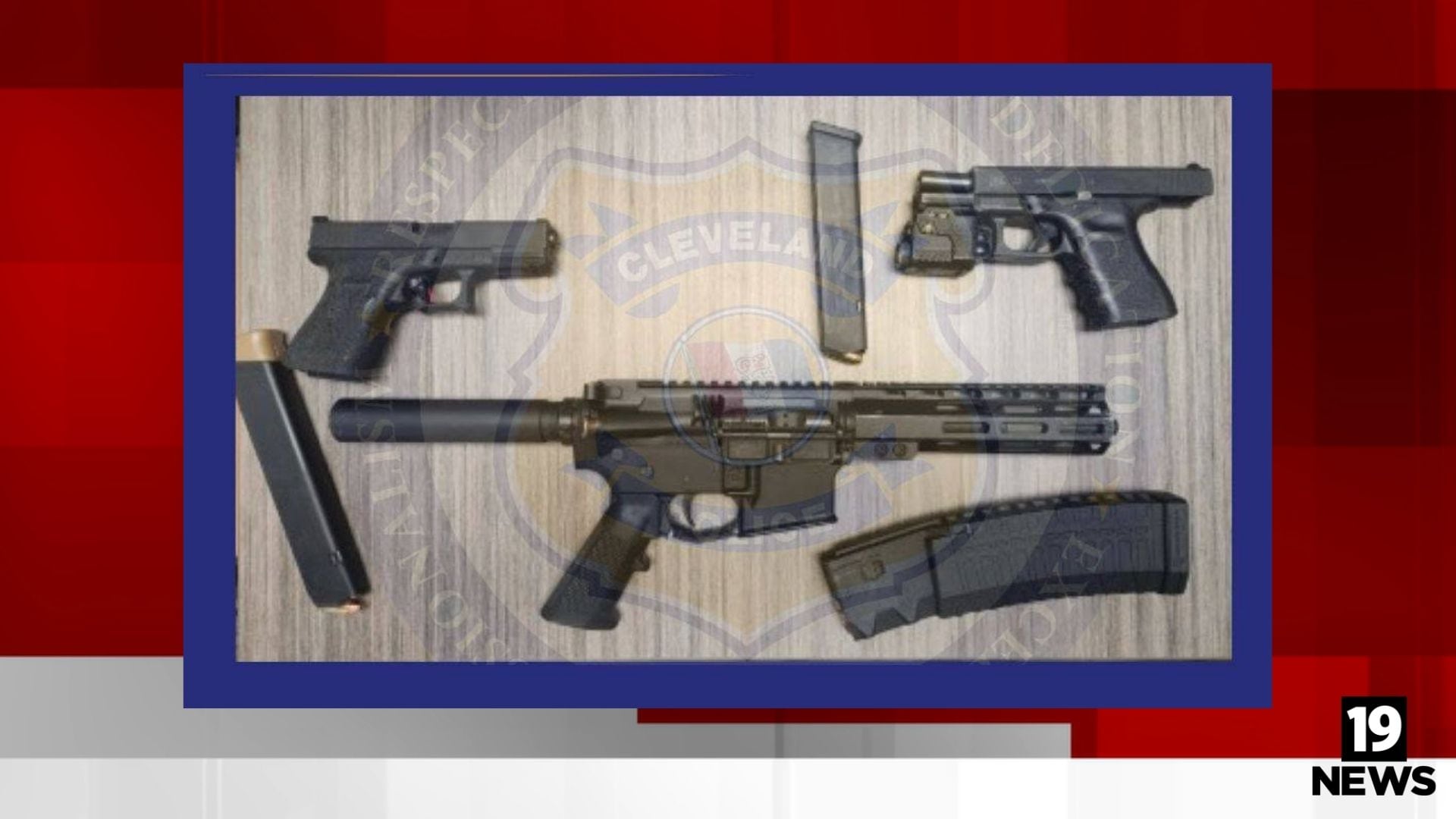 Cleveland police arrest 3 carjacking suspects, find 3 guns in stolen car