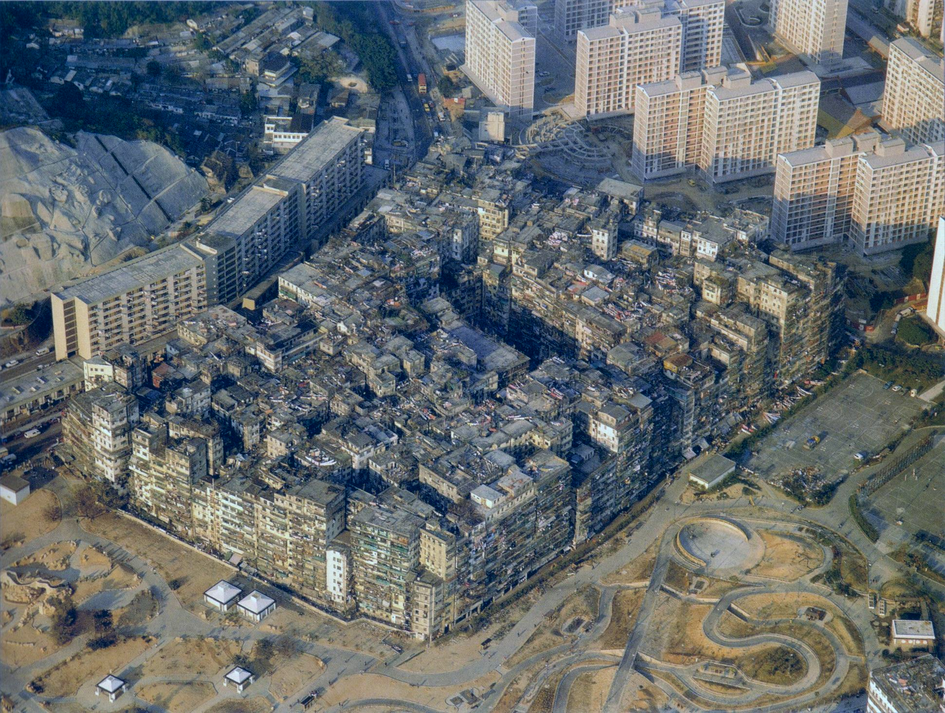 The densest place in human history: 33,000 people crammed into a single ...