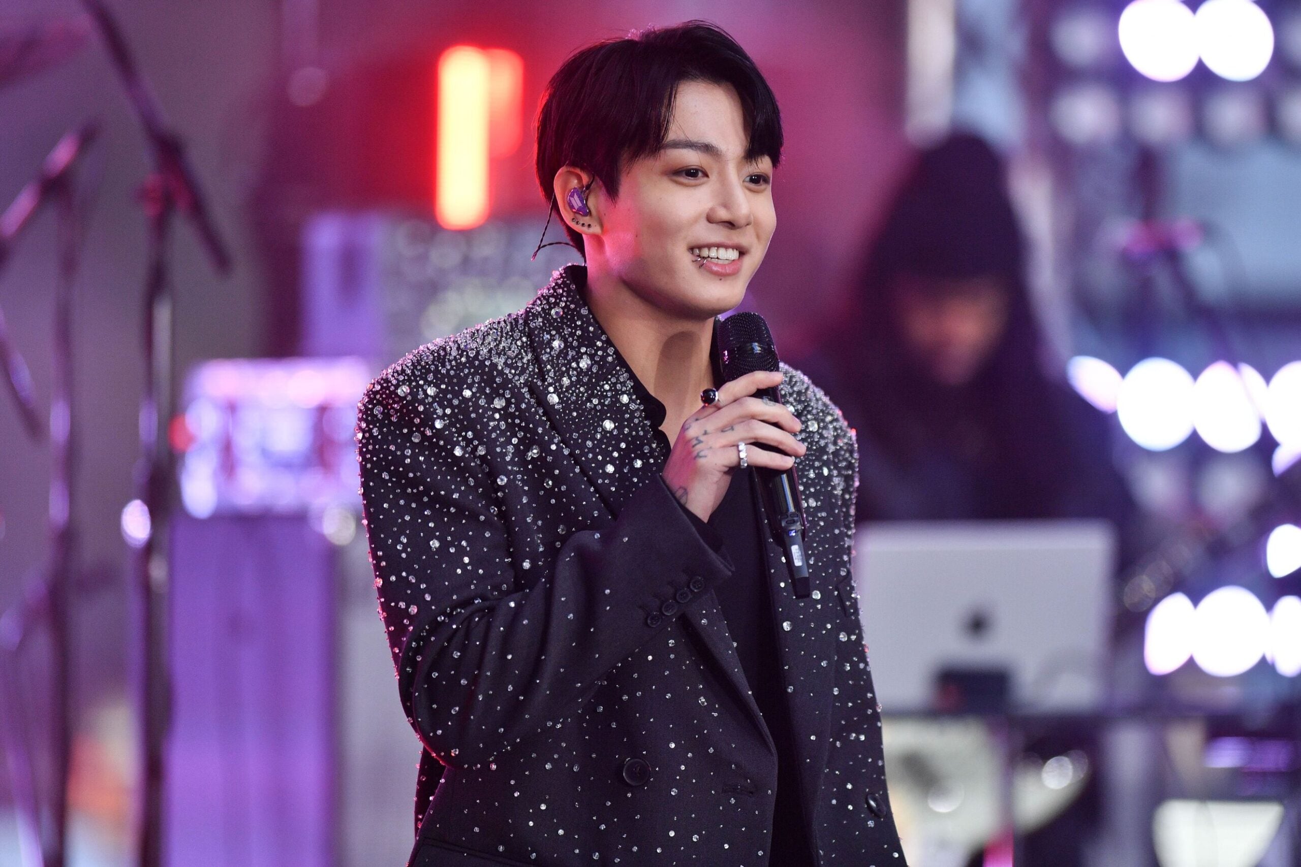 Cette chanson de Jungkook vient de passer la barre des 1,5 milliard de streams... Et vous la connaissez sans le savoir !