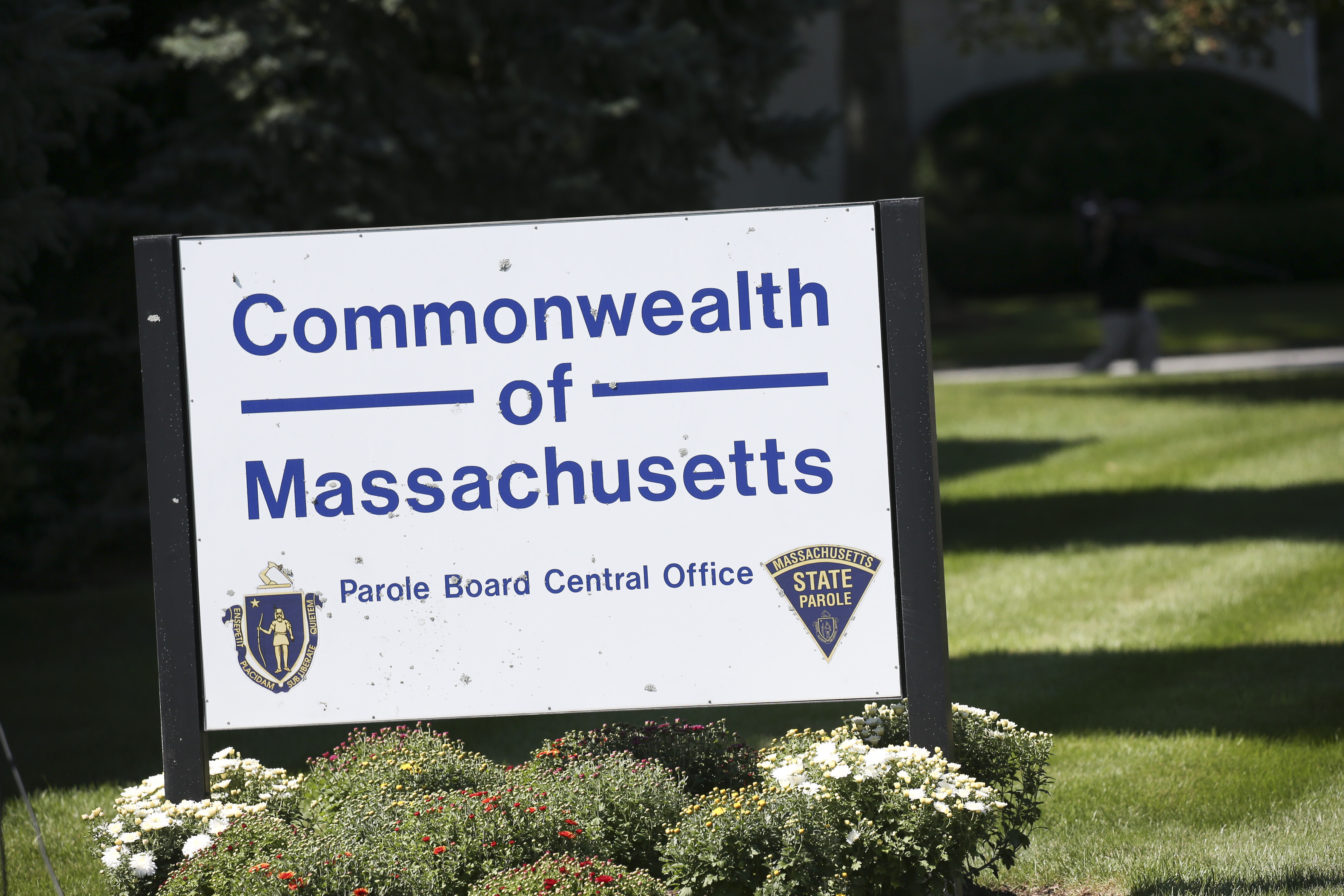 Massachusetts murderer who escaped from prison has been granted parole