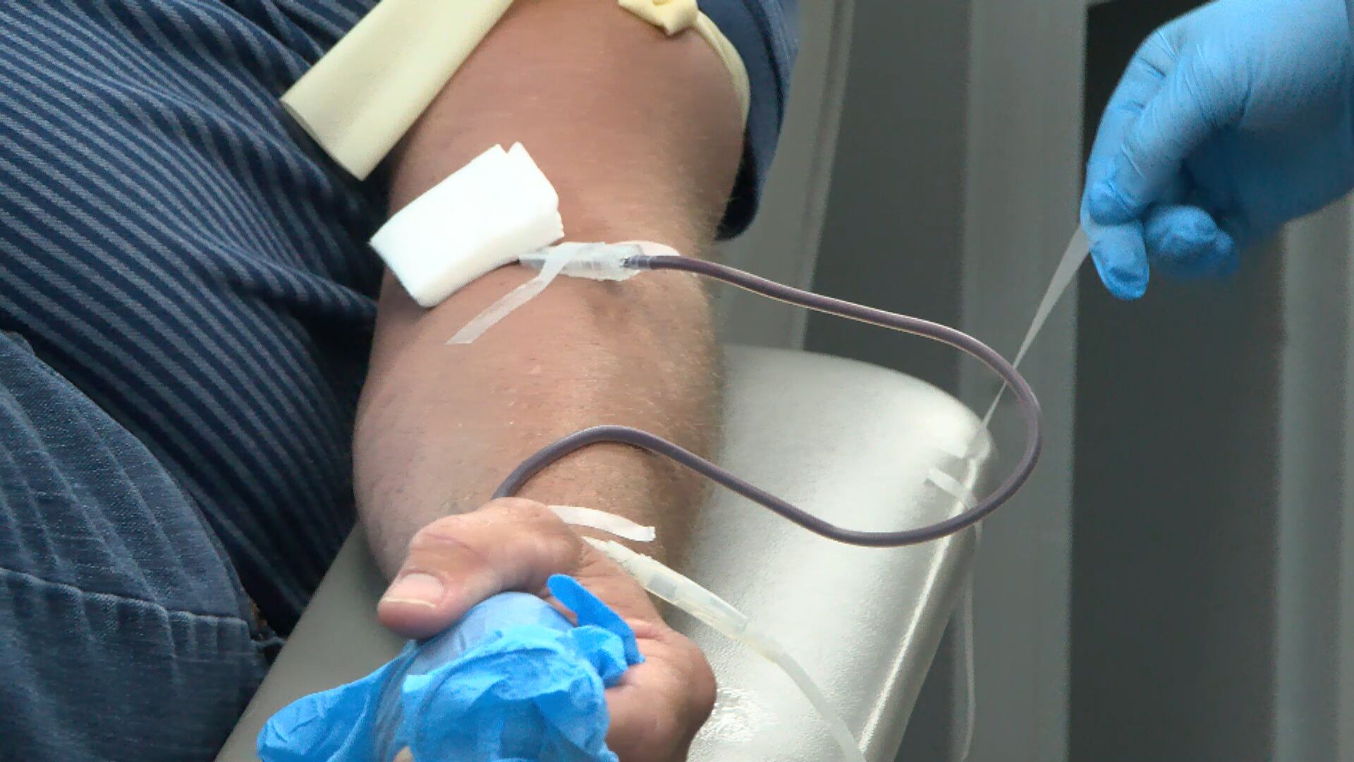 Valley News Live teams up with Vitalant for 'Save Our Summer' blood drive at West Acres Mall