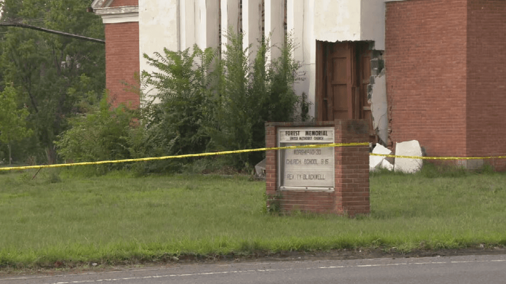 Church damaged after vehicle crash in Prince George's County