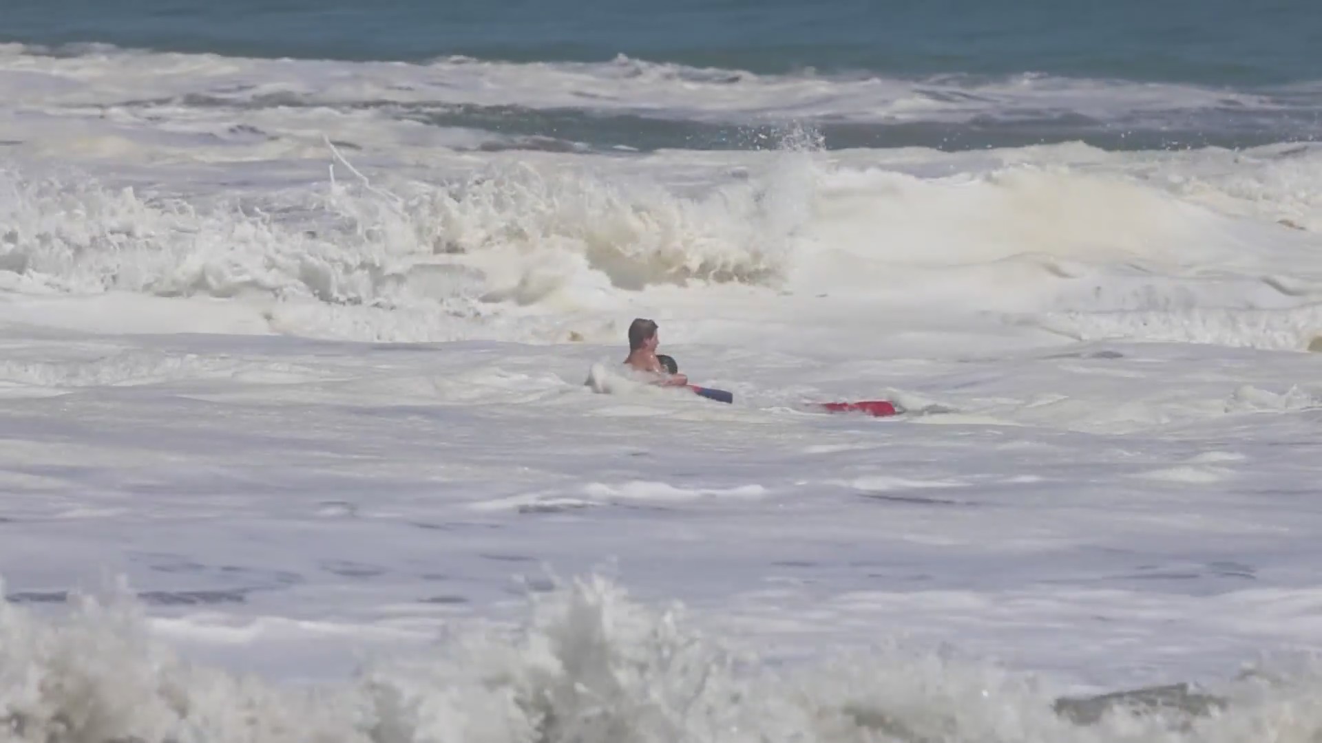 Heroic lifeguards rescue boy from pounding Santa Cruz waves