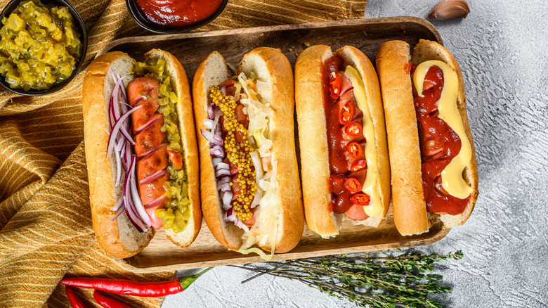 The ultimate ranking of hot dog toppings
