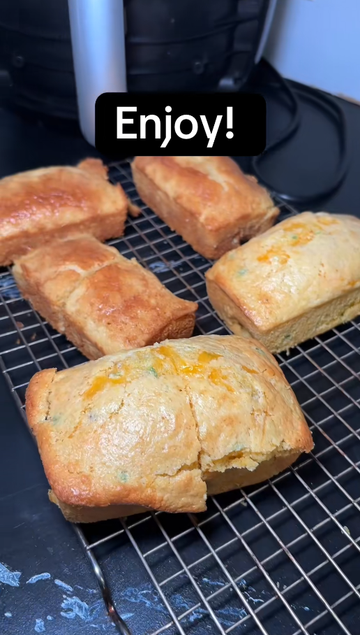 Cornbread with honey jalapeño and cheddar