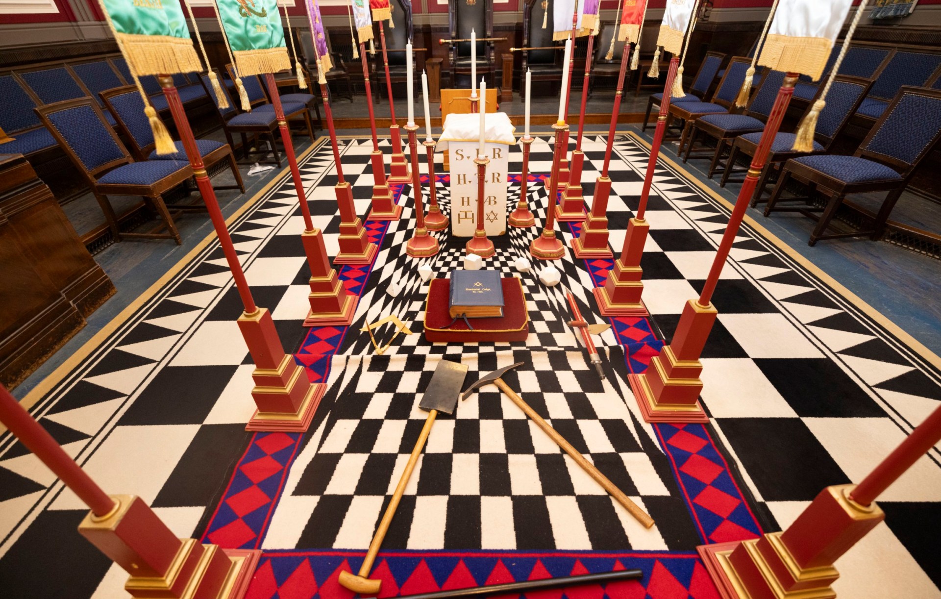 Secret rituals to symbols on lattes: Metro goes inside the Freemasons ...