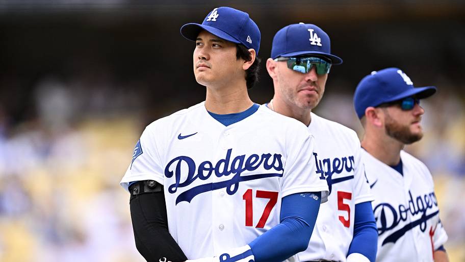 Dave Roberts addresses Dodgers' trade deadline plans amid Shohei Ohtani injury