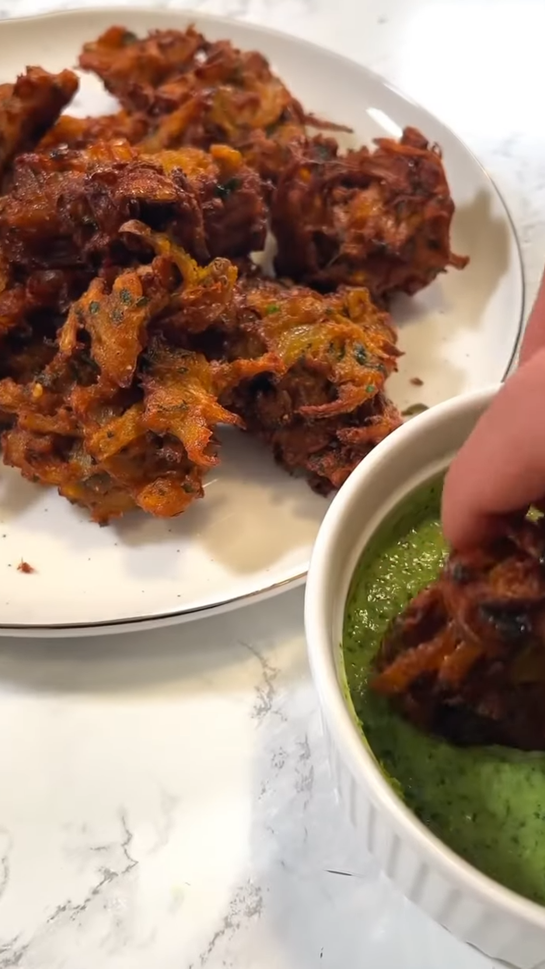 Crispy onion bhajis with fresh mint chutney