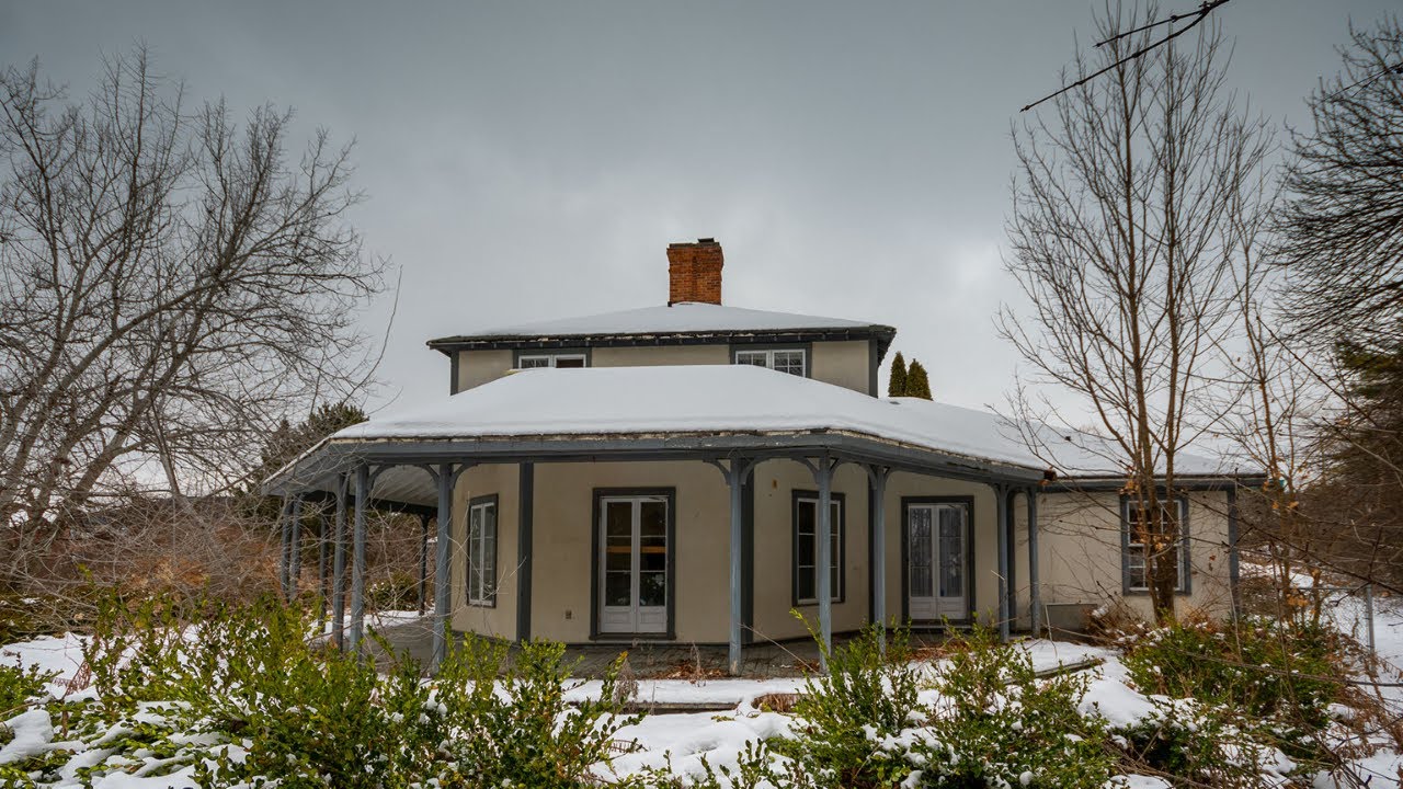 Exploring an abandoned octagon-shaped house