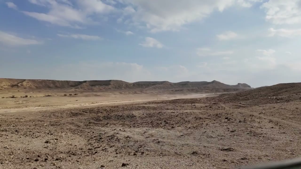 Tuwaiq Escarpment, Saudi Arabia: Drone glides over desert cliffs