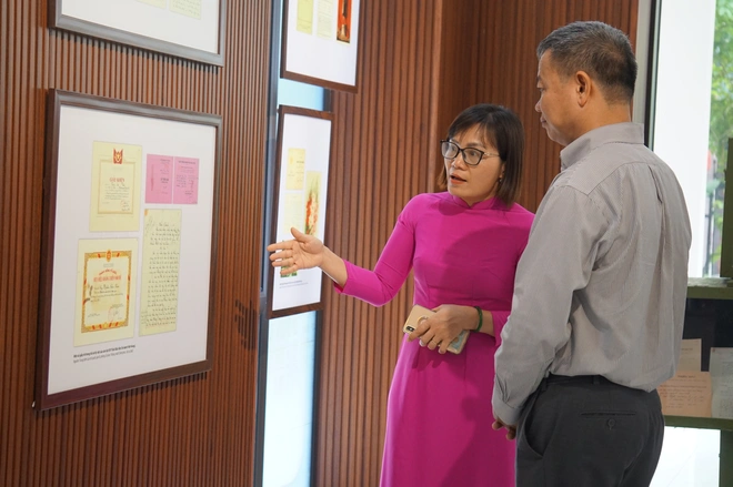 Vàng, sổ tiết kiệm của cán bộ đi B còn gửi lại, họ lên đường chỉ mang theo tuổi xuân và lý tưởng