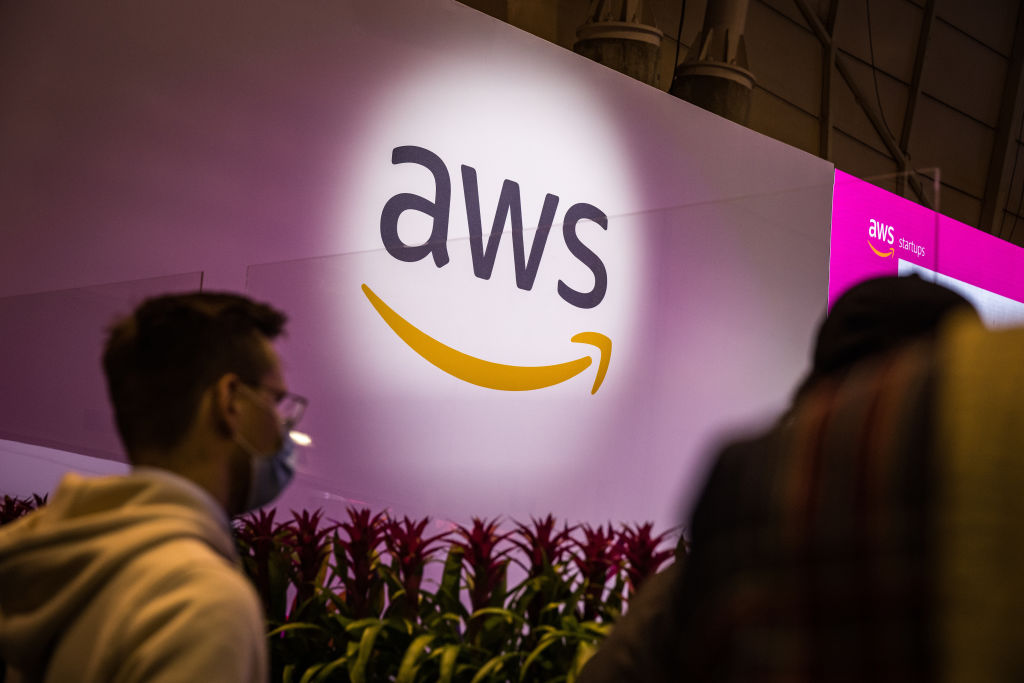 Recursive Superintelligence Signs $410 Compute Deal With Amazon