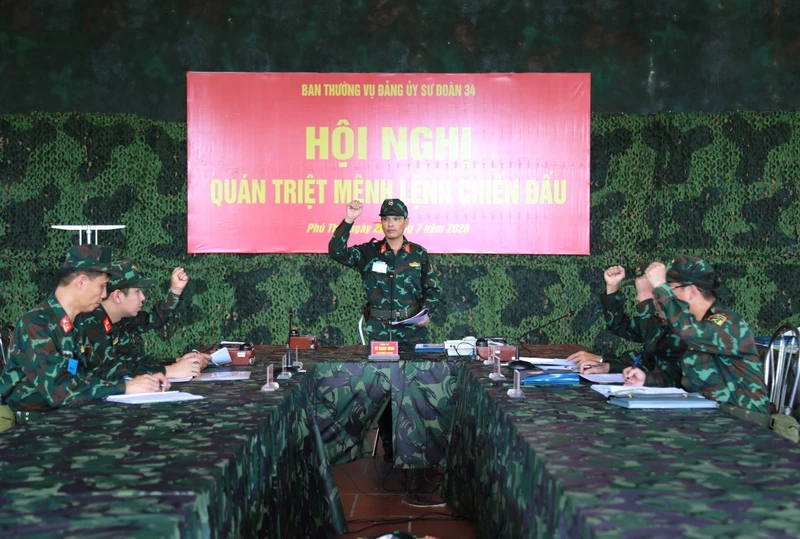 Sư đoàn 304 diễn tập thực hành chiến đấu, bắn đạn thật