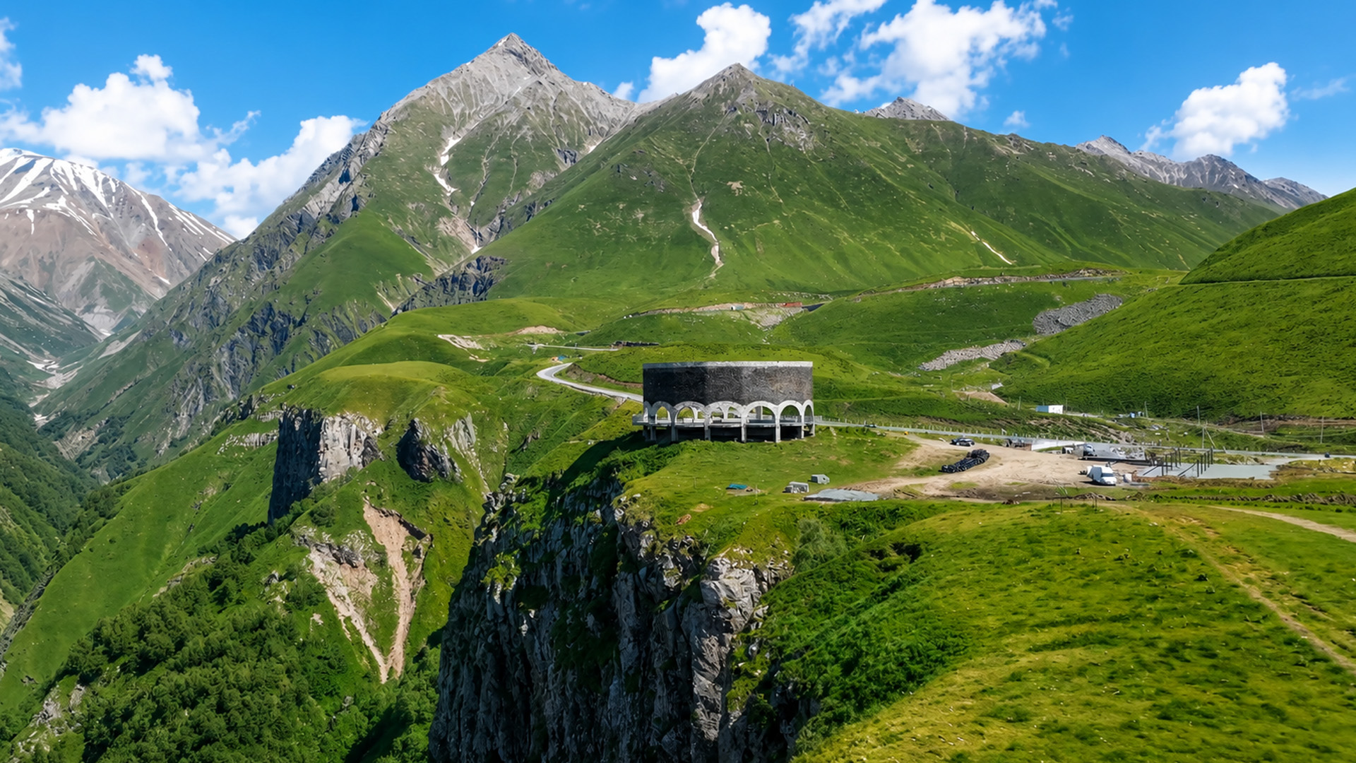 Why was this built on the cliff edge?