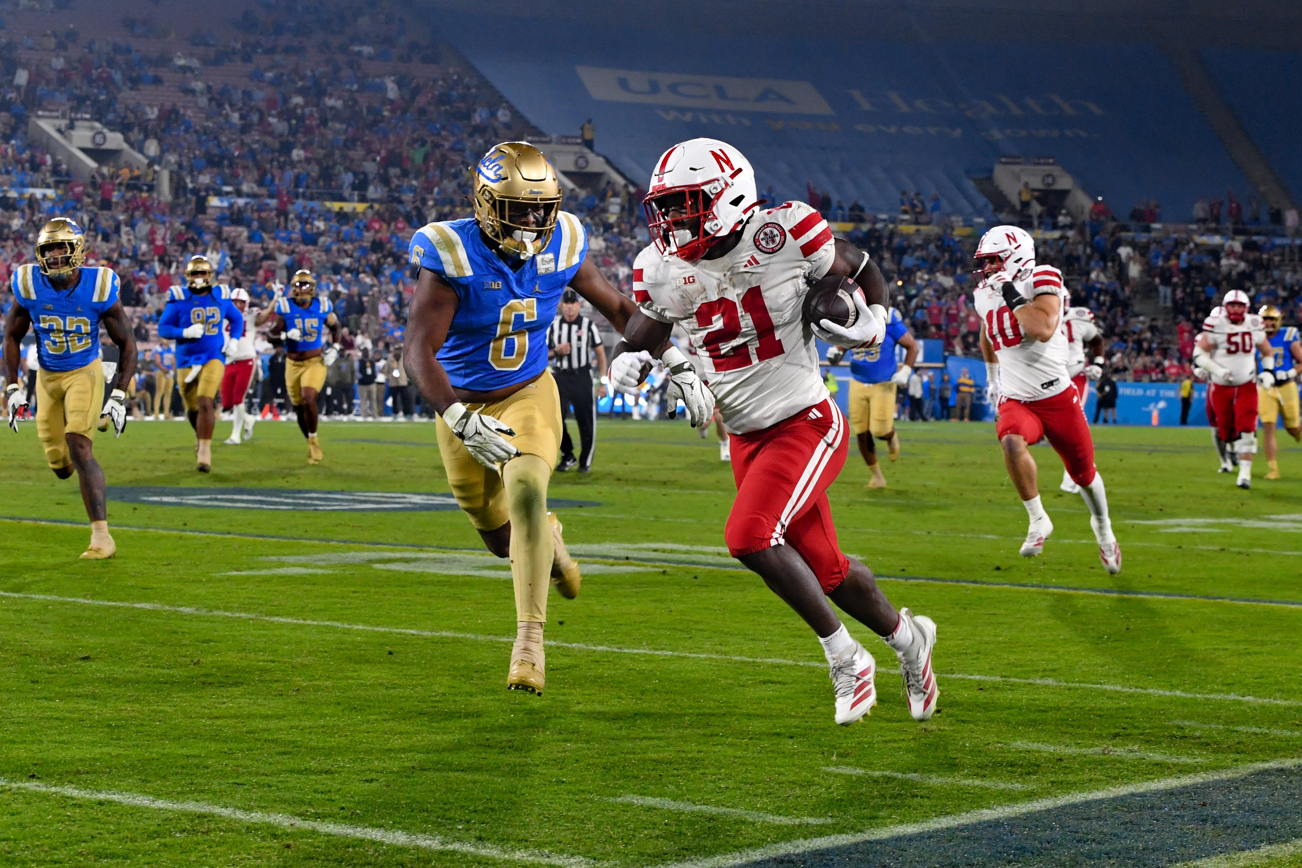 Huskers football 2025-2026 part 1: Back-to-back bowls, but when things went bad