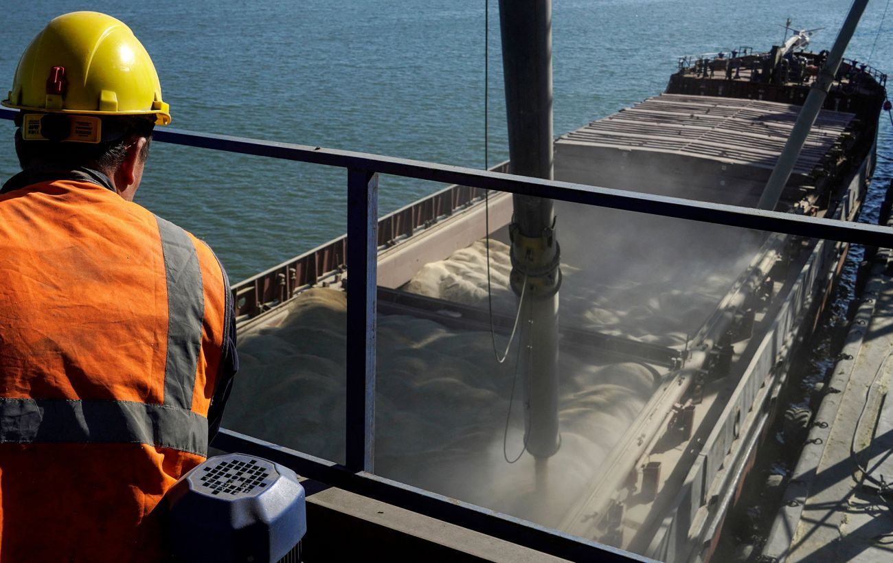 Russia turns to armed grain carriers to counter Ukrainian drone threat ...