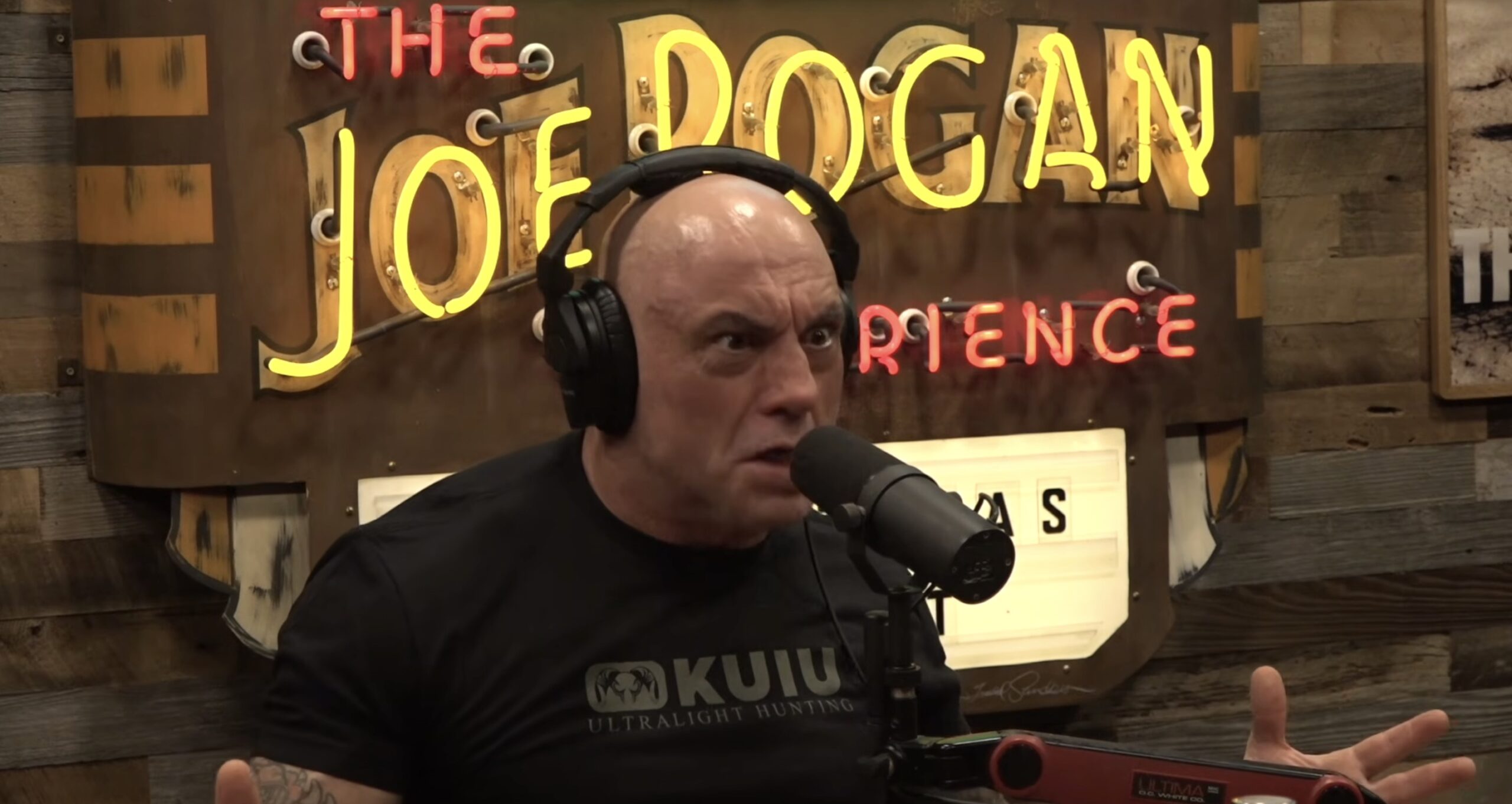 Joe Rogan says he loves living in blue Austin as long as it’s surrounded by Texas red