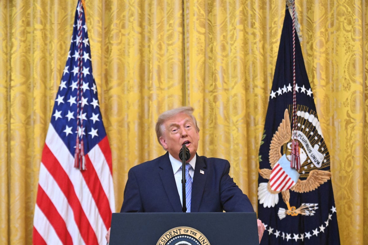 Ex-CIA officials question Trump’s Chinese election interference claims