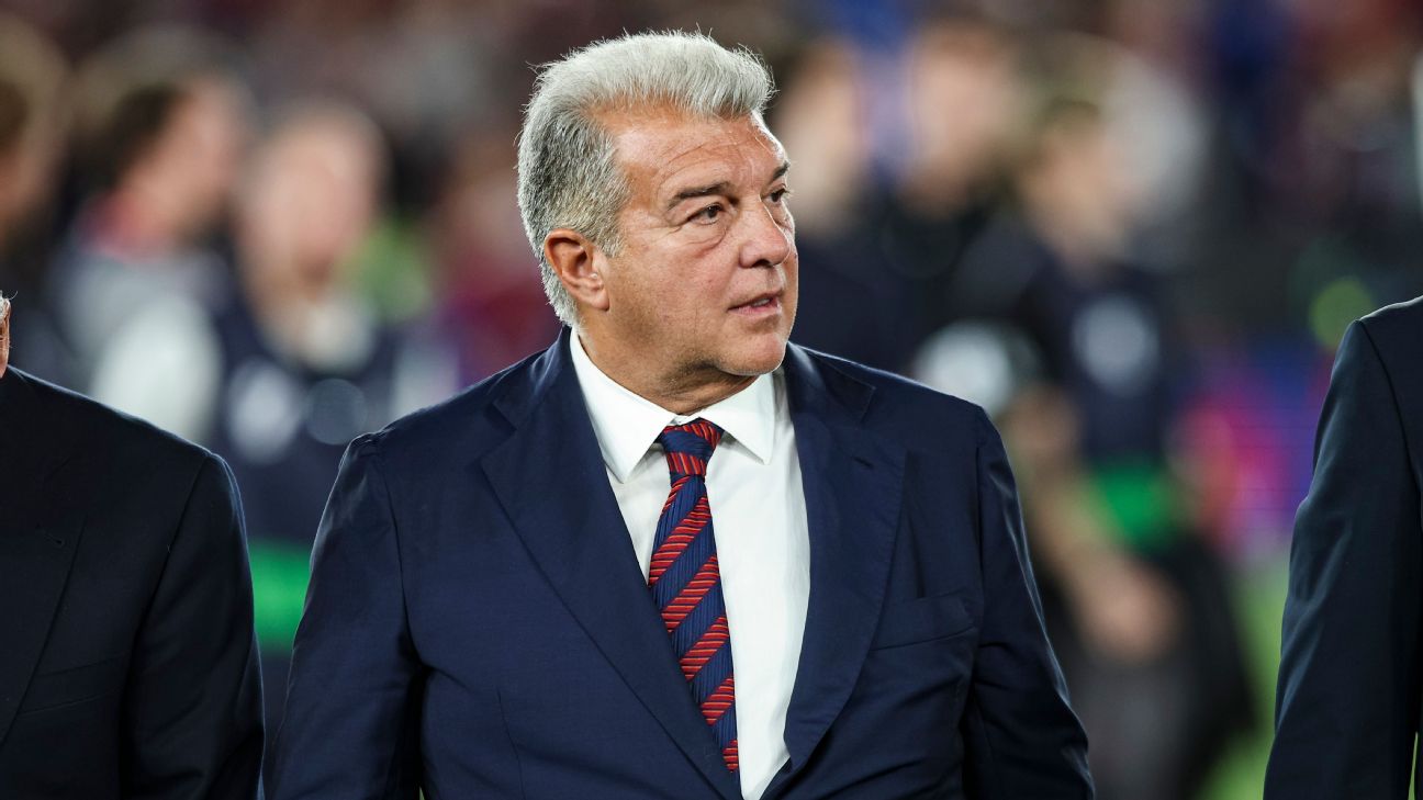 El presidente del Barcelona, ​​Joan Laporta, se recupera de un problema cardíaco.