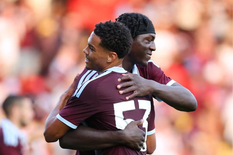 👶 El adolescente del Aston Villa sigue brillando en la pretemporada.