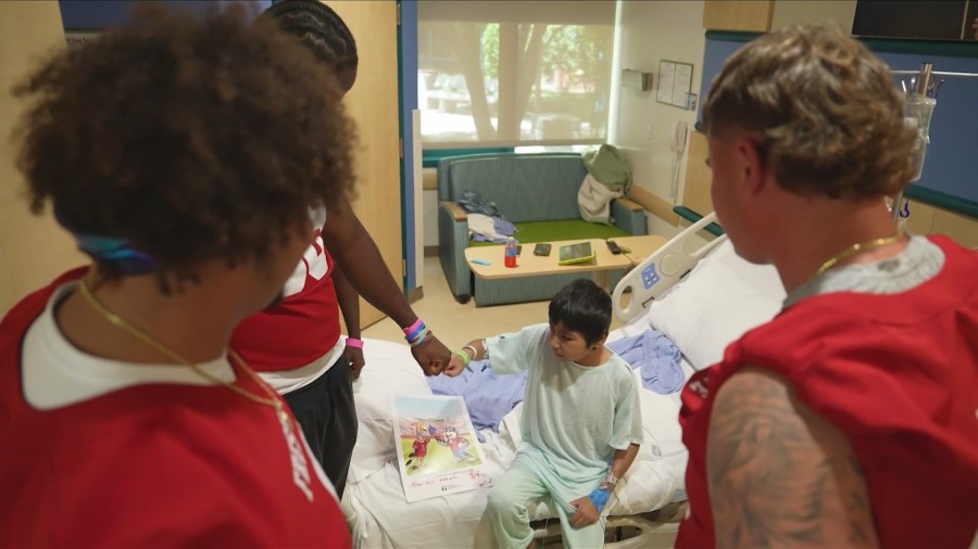 Bulldogs visit Valley Children's, QB Martin gives his NFL comparison