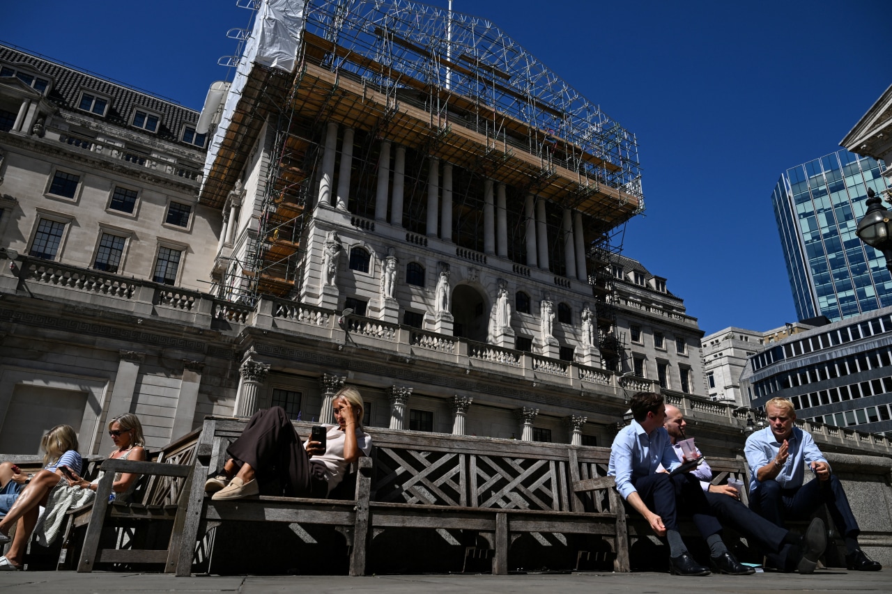 BOE seen on hold through 2027 despite inflation spike