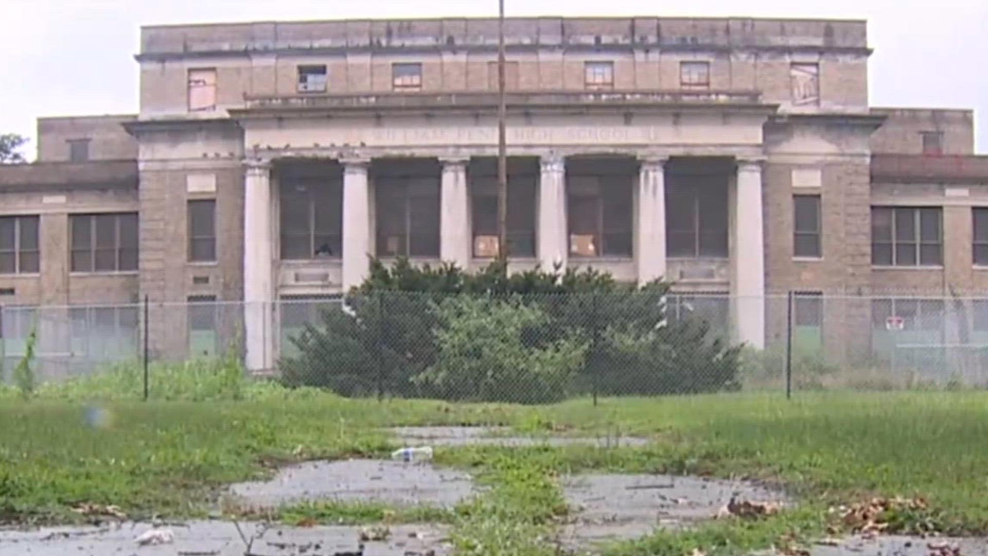 Concerns from neighbors arise over William Penn High School demolition