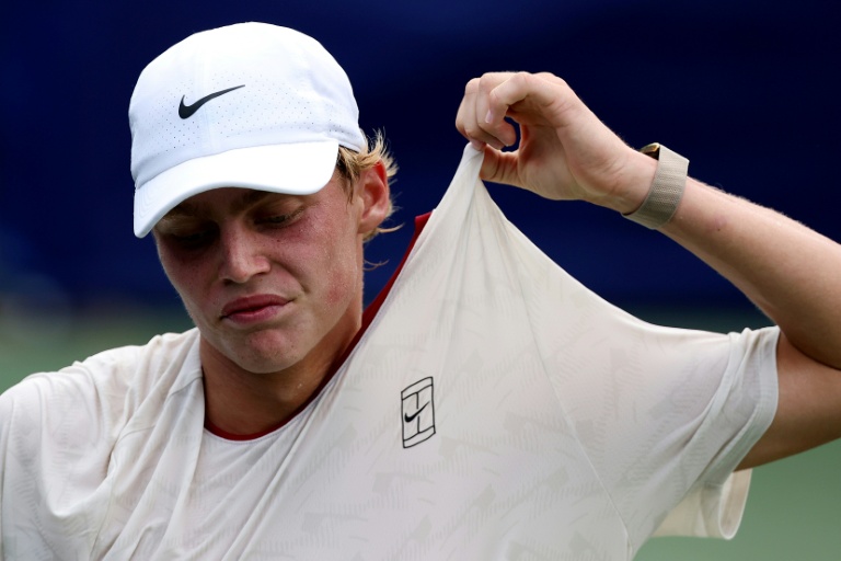 El adolescente australiano Hewitt gana su primer partido ATP en Washington, donde su padre ganó un título.