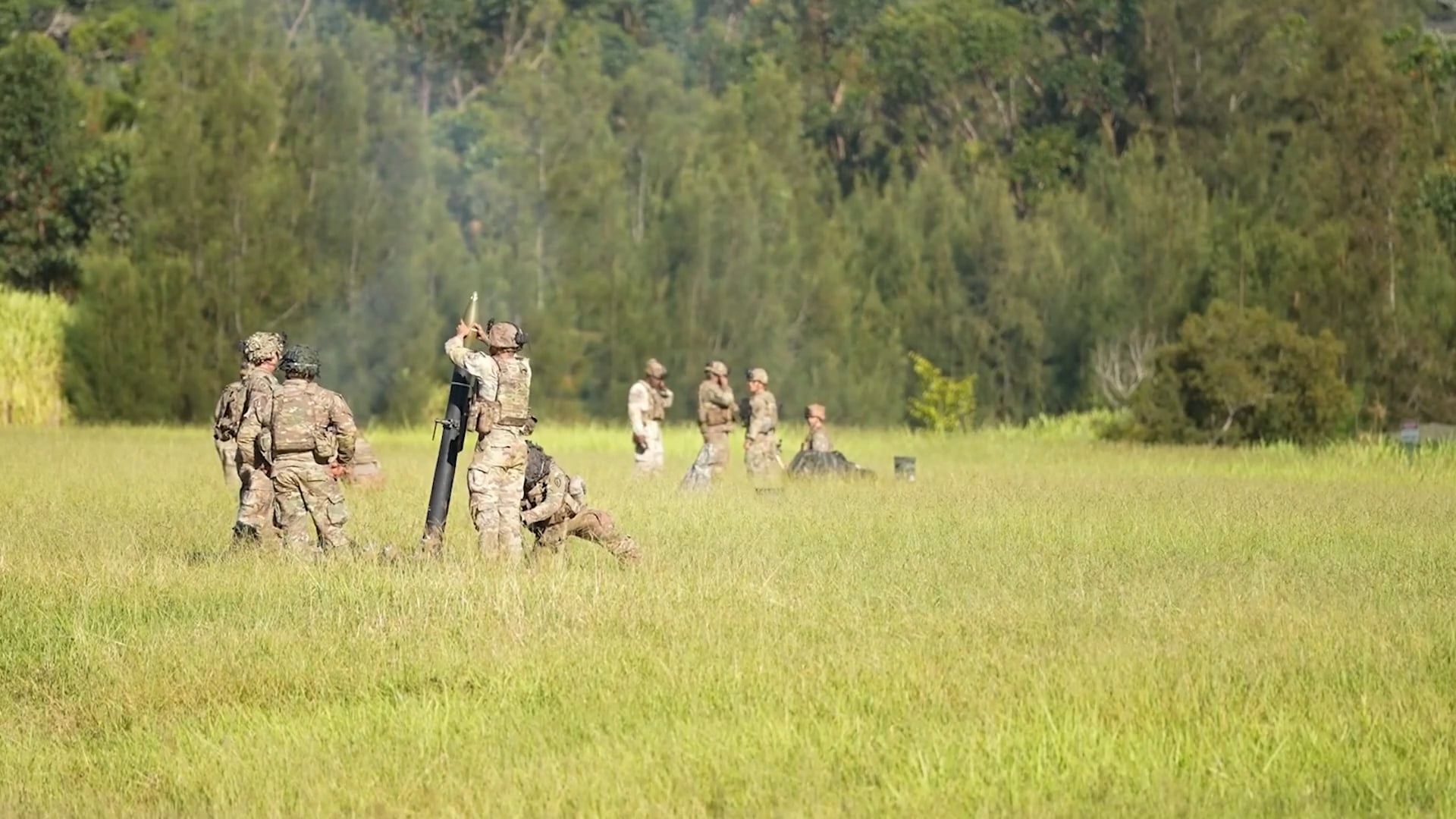 Live mortar fire powers US Army combat training