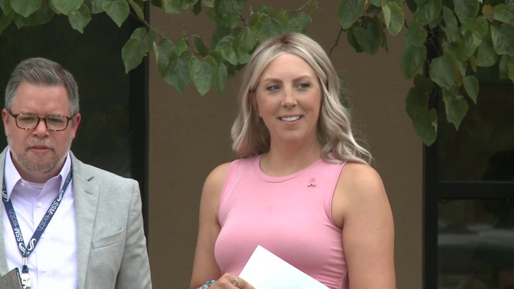 ‘Fighting for more birthdays': Missouri mother celebrates expanded cancer center after grueling battle