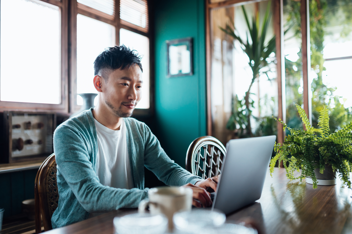 Ready to buy bonds? Here's how to choose from these 3 bond funds.