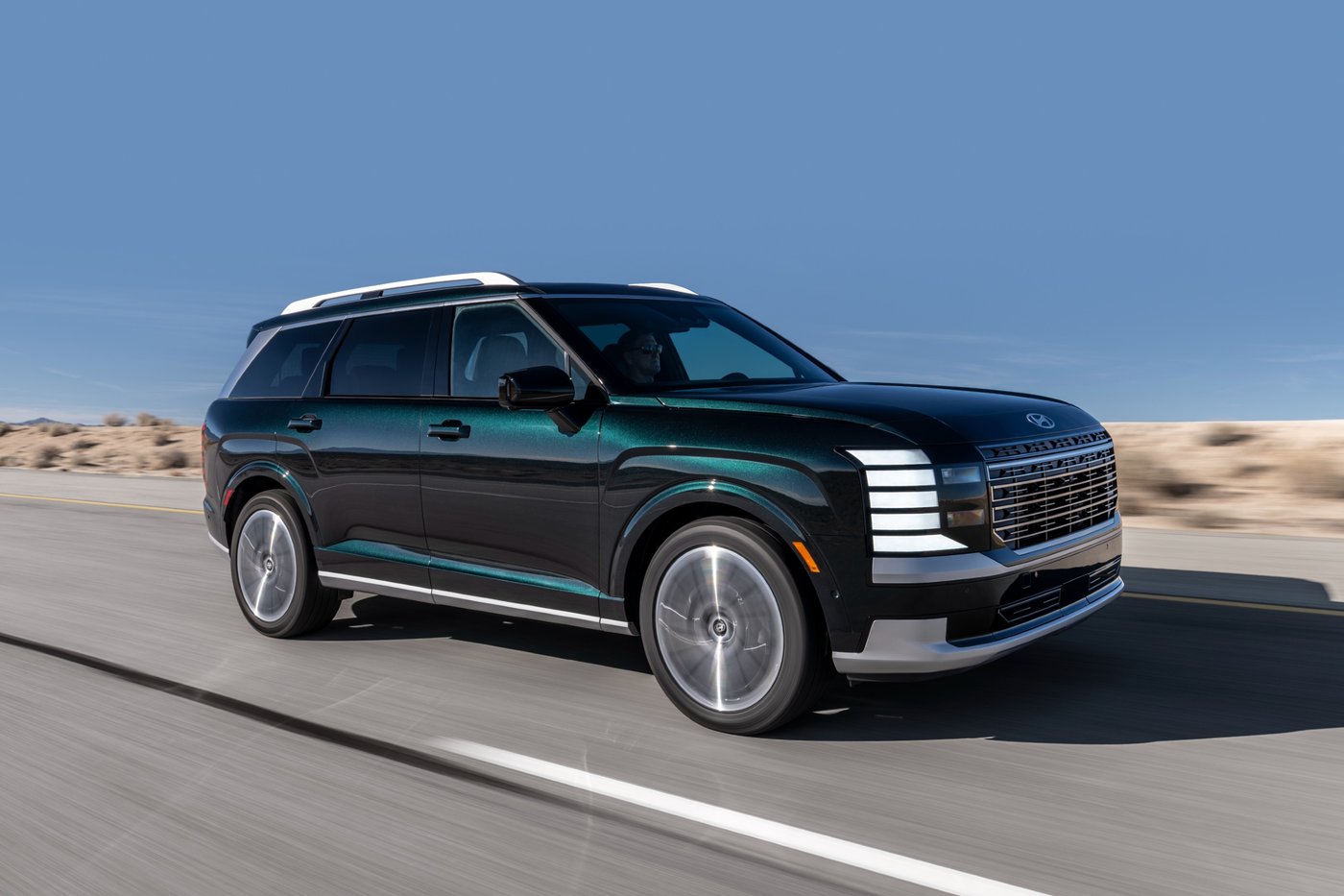 The 5 best midsize three-row SUVs, according to Edmunds