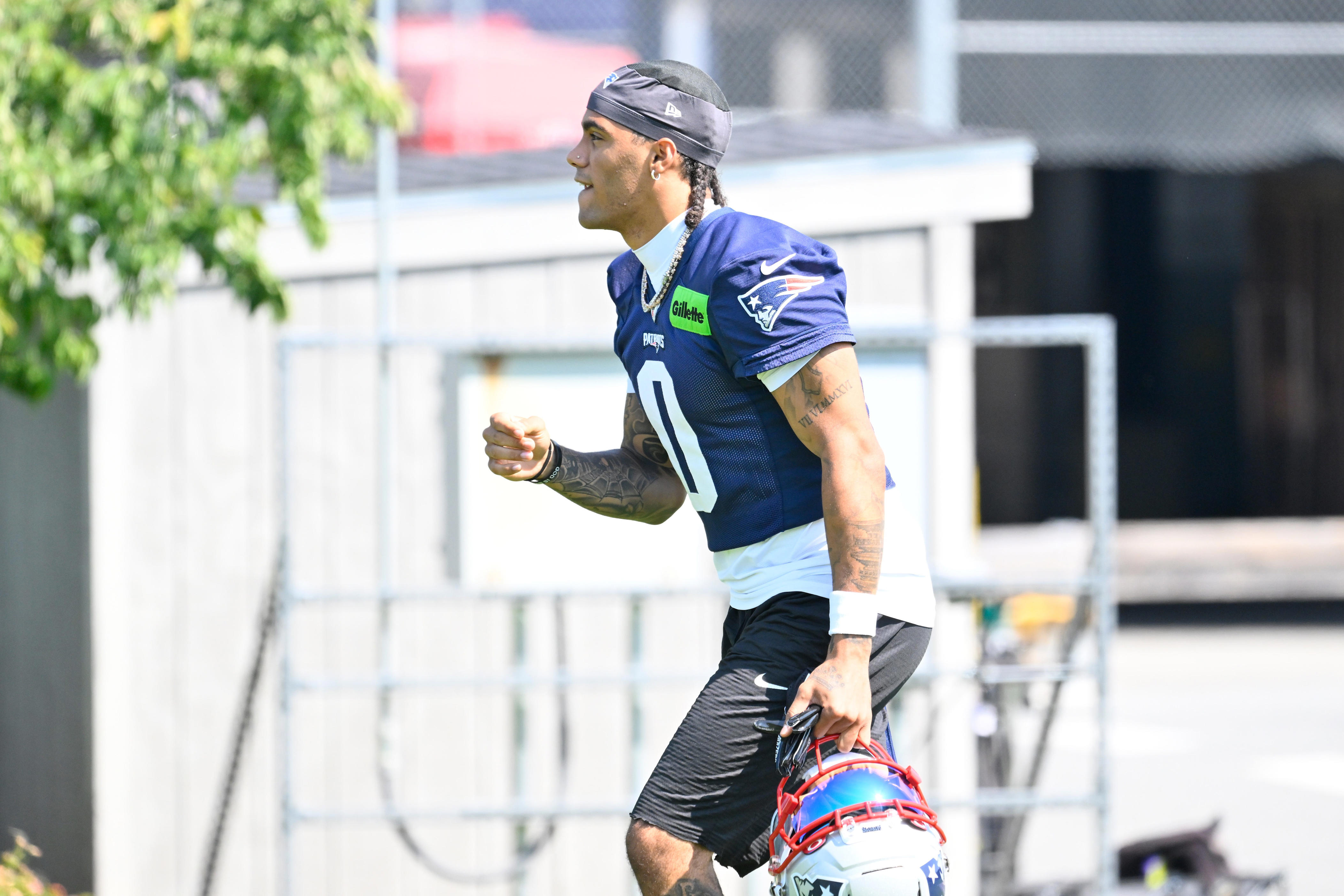 Patriots CB Christian Gonzalez snubbed from top 2026 CB rankings