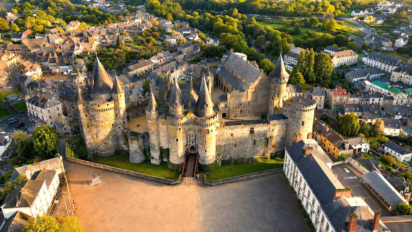 Vitré Castle rising above a medieval old town