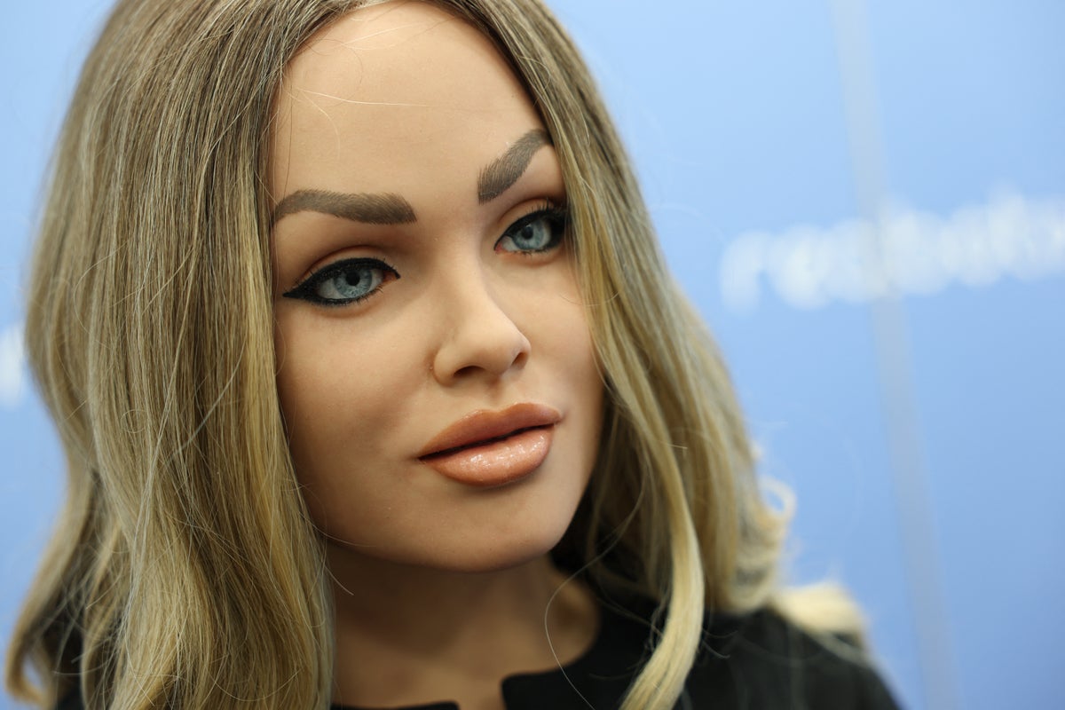 Google's Gemini can now walk around as a humanoid robot